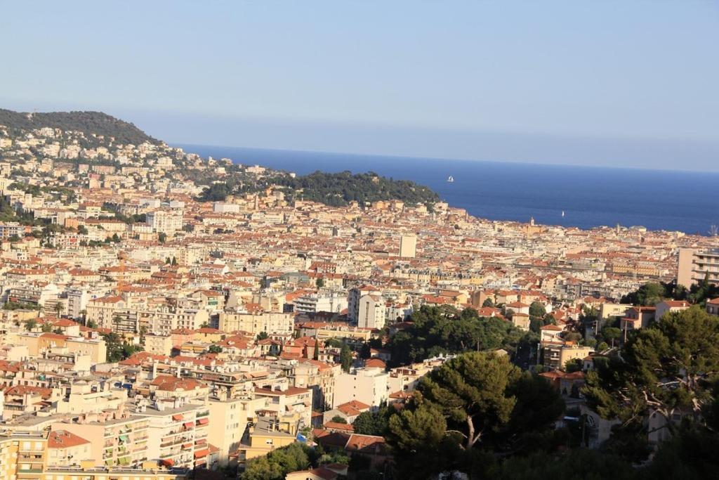 Babylone - Vue Panoramique Avec Piscine Pour 6 Personnes A Quartier Pessicart *